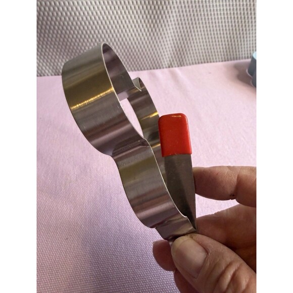 Mickey Mouse Shaped Pancake Cookie Sandwich Egg Mold Metal Handle Disney 5” - Picture 3 of 3